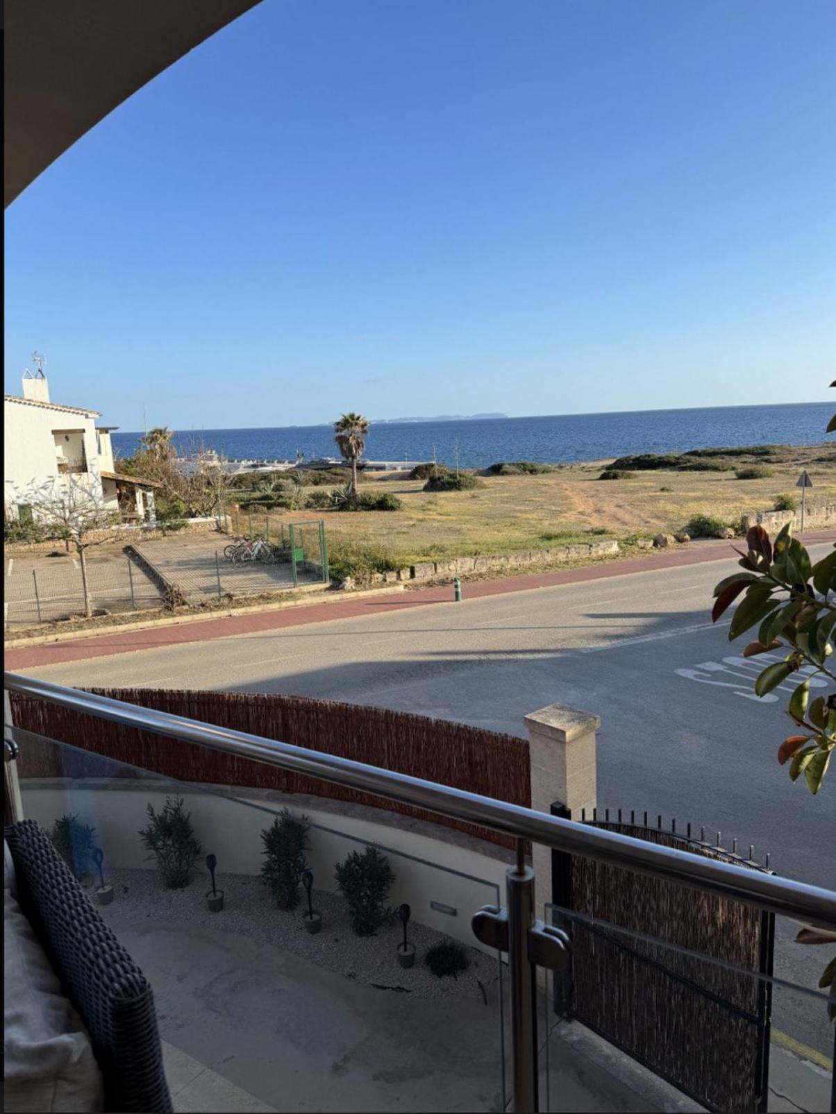 Mallorca Finca Haus Mit Pool Direkt Am Meer Es Trenc, Bootstour Moeglich Sa Ràpita Eksteriør bilde