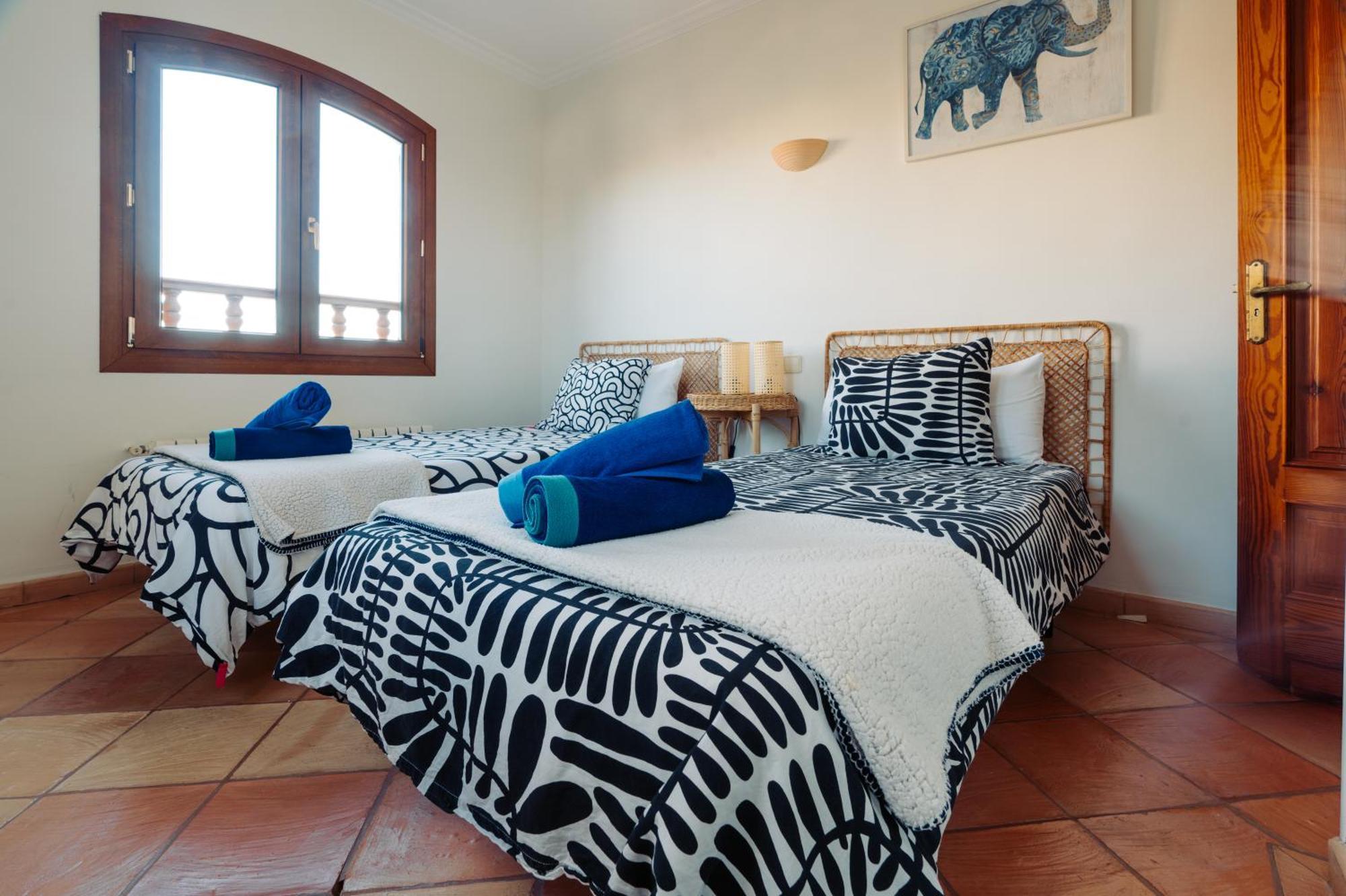 Mallorca Finca Haus Mit Pool Direkt Am Meer Es Trenc, Bootstour Moeglich Sa Ràpita Eksteriør bilde